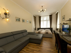 Апартаменты Karla Capka Street