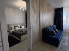 Uyutnaya bolshaya 1-komnatnaya s otdelnoy spalney na 21 etazhe s panoramnym vidom na gorod Flat