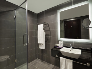 Отель Park Regis Business Bay Dubai