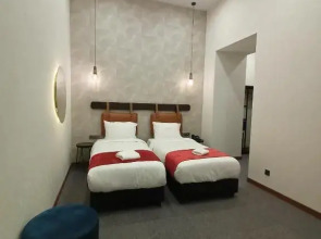 Отель TownHouse Tbilisi