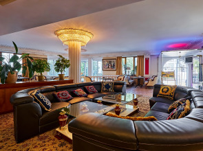 Отель Golden Rooms Moscow