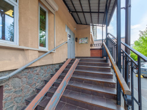 Солнечная квартира у Ледового дворца