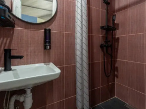 Апартаменты на Невском 136