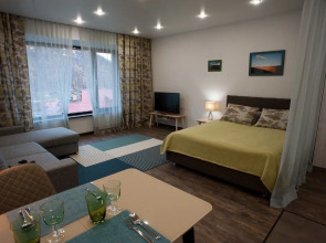 Green Day Apartments