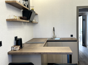 Апартаменты "Эленика" Двухкомнатая квартира в Махачкале с видом на озеро и мечеть