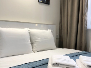 Апартаменты Озеро возле Аэропорта на 2 Гостя