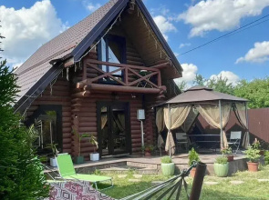 Iz Sruba S Kedrovoy Baney Private House