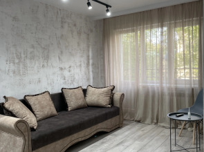 Апартаменты на проспекте Победы 6