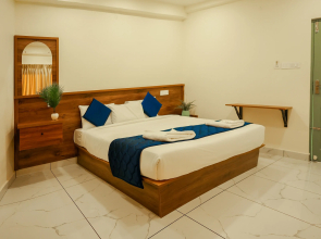 Moonic DaysHotel Hotel