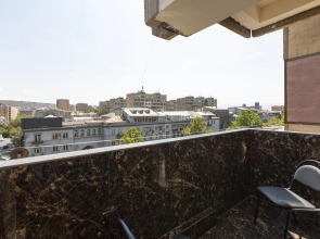 Апартаменты Umba Apartment N3 - балкон и вид на гору Арарат