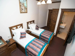 Maajid Hotel & Restaurant