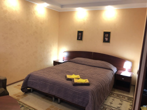 Studio na Lenina 23 Mirnydom Apartments