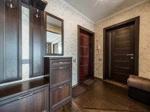 Квартира Тёплая солнечная возле БЦ Первая Башня