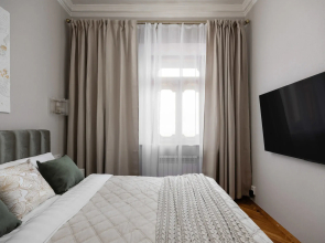 Квартира GM Apartments Новая и тихая Трехкомнатная на Тверской