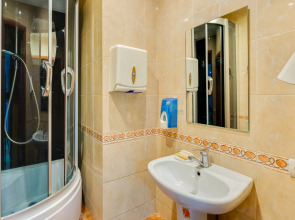 Отель Турист на Саратовской