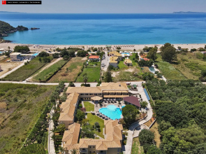 Karavostasi Beach Hotel