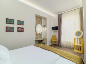 Гостевой дом Orfei на Большой Конюшенной