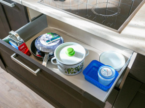 Апартаменты однокомнатные (97) Серебровская 91