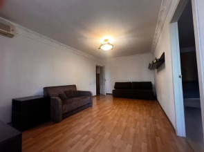 Na Ulitse Yuzhnaya 48 Flat