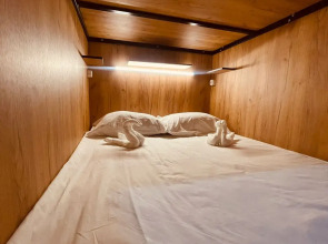 Хостел Moon Sky 24/7