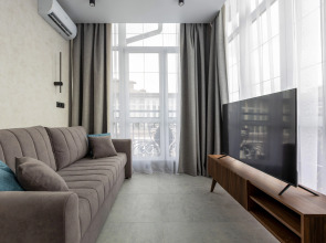 Апартаменты Red Apartments Арт Лайт Адриан