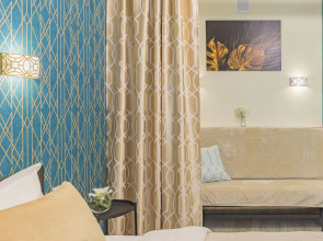 Апартаменты с Видом на Озеро