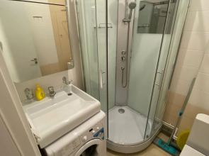 Апартаменты Салют на 12 этаже