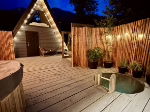 Шале Шалаш и баня