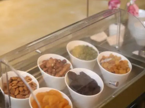 Отель Grand Hotel Yerevan