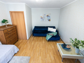 Квартира FlatStay на Перекупном 8