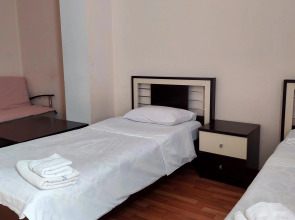 Отель Max Comfort