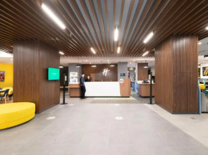 Отель Holiday Inn Yerevan Republic Square, an IHG Hotel