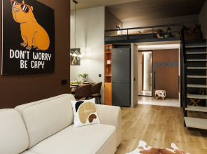 Kapibara- Dvukhurovnevaya Kvartira S Zalipatelnym Vidom Flat