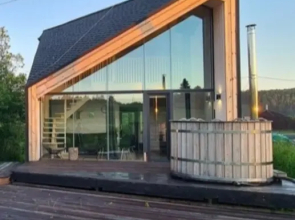 Lodzh Rauni Na Beregu Onezhskogo Ozera Private house