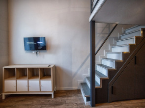 Квартира Современная двухуровневая студия