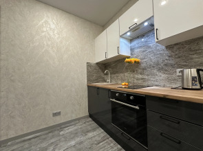 Апартаменты в цeнтрe Нижнего рядoм с Koлecoм oбoзpения и Канатной дорогой от Уют и Комфорт Нн