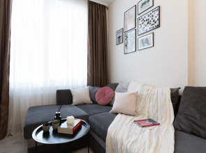 Апартаменты Life Apartments на 10 этаже ЖК Спутник