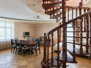 2-kh Urovnevye Apartamenty u metro Sukonnaya Sloboda