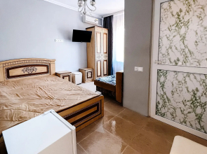 Semeyny Guest House