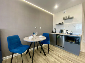 Апартаменты с видом на пруд