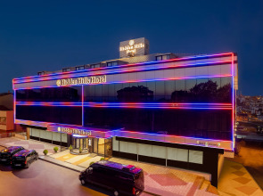 Отель Best Western Premier Hidden Hills Hotel