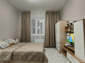 Na Oktyabryskom Prospekte 99 Flat