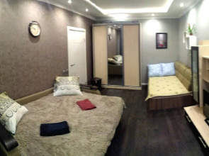 Апартаменты элитные на переулке Трудолюбия с джакузи