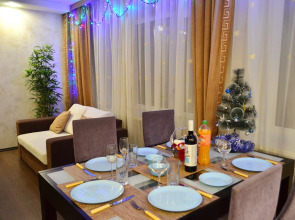 Апартаменты Рядом с центром на Татищева 53