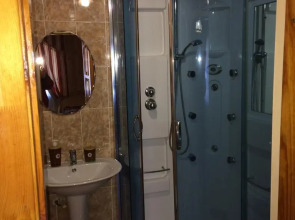 Отель Старый клён