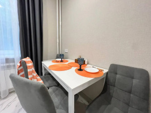 Квартира Двухкомнатная Natali apart на метро Варшавская