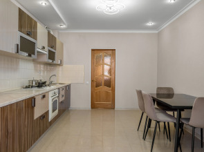 Квартира с обновлённым Ремонтом в закрытом дворе