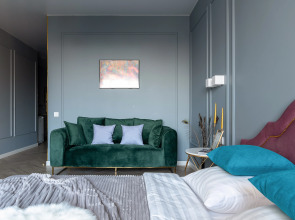 Меблированные комнаты The V Central by VVO Apartments