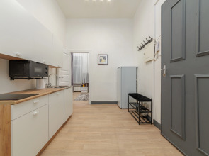 Апартаменты у Восстания