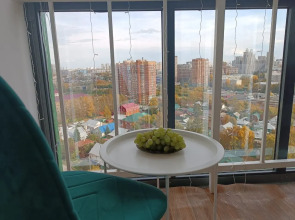 Апартаменты светлые на 16 этаже